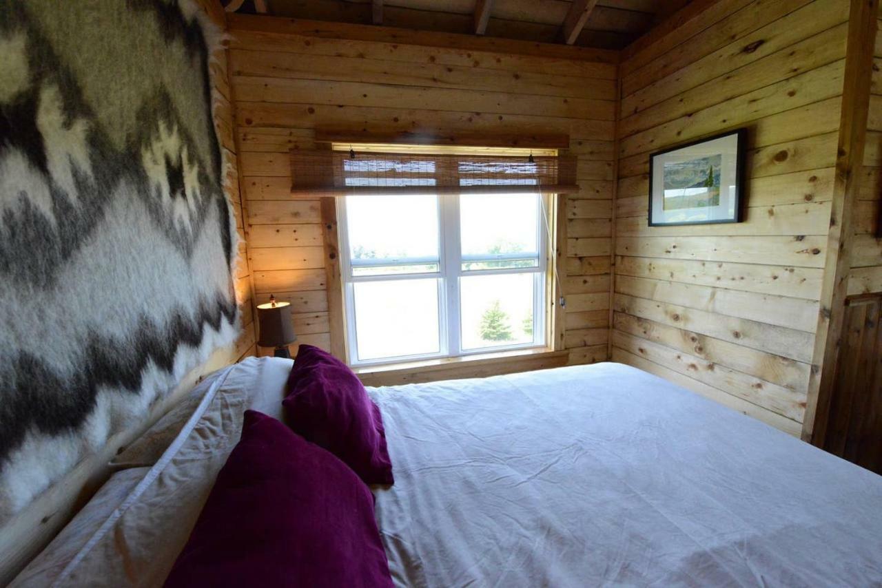 Maregold Centre - Juniper Cabin And Rose Cabin Victoria Beach Esterno foto